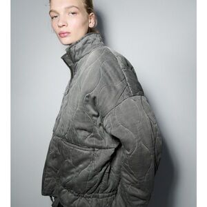 QUILTED JACKET WITH POCKETS